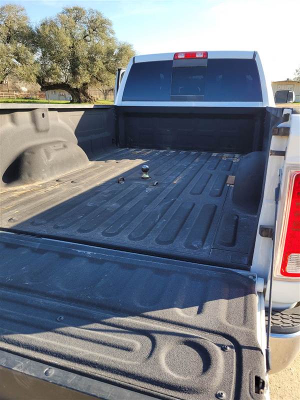 Truck Photo 6