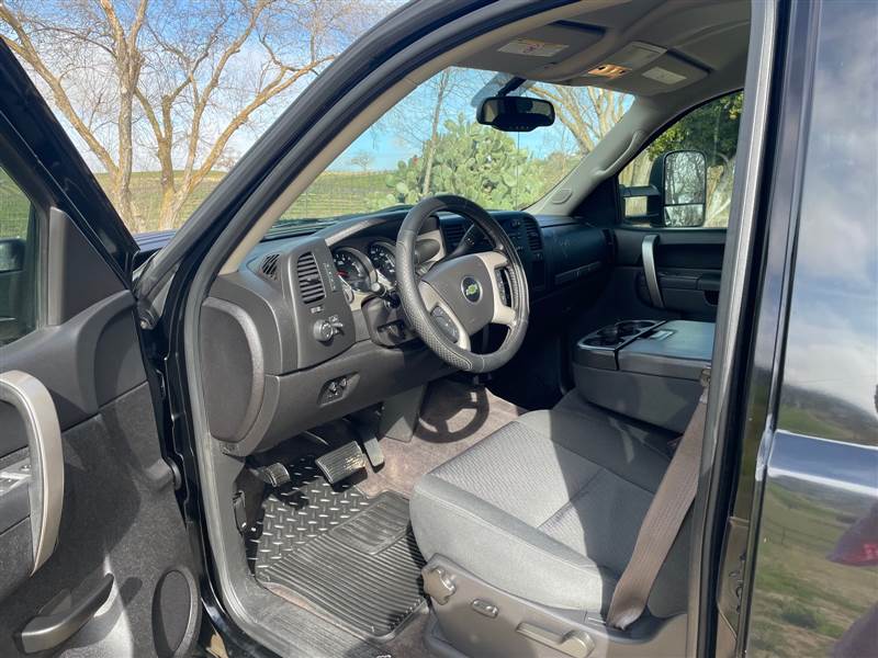 Truck Photo 7