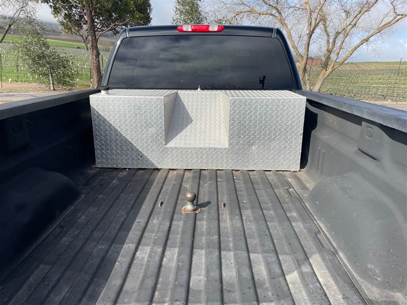 Truck Photo 9