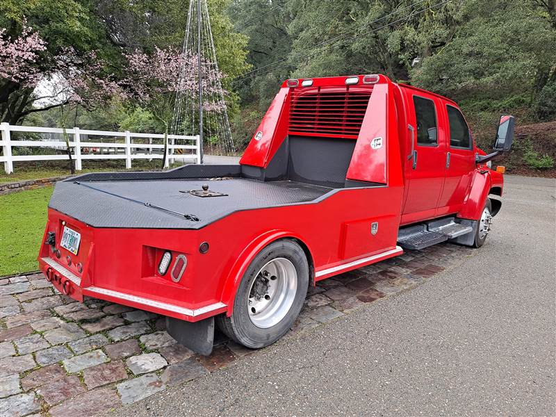 Truck Photo 3