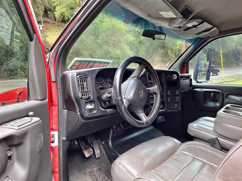 Truck Photo 10