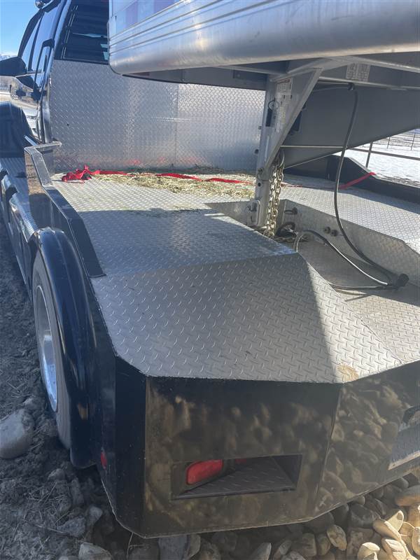 Truck Photo 17