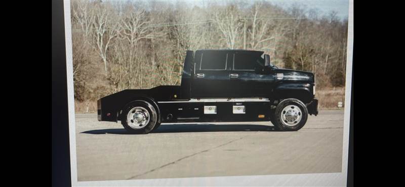 Truck Photo 4