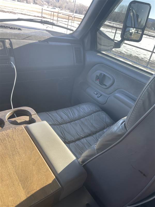 Truck Photo 13