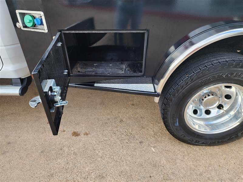 Truck Photo 17
