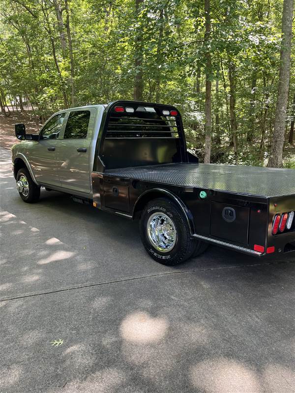 Truck Photo 12
