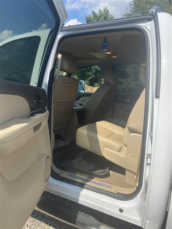 Truck Photo 14