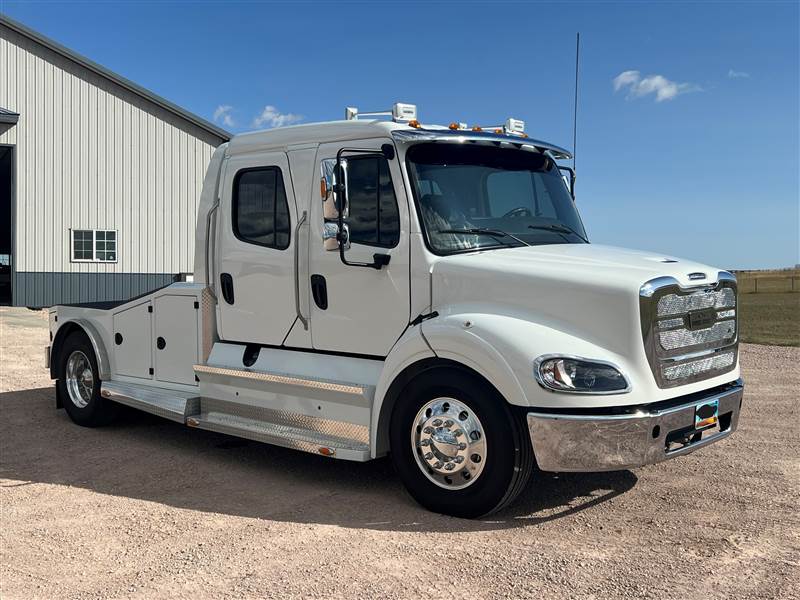 Truck Photo 3