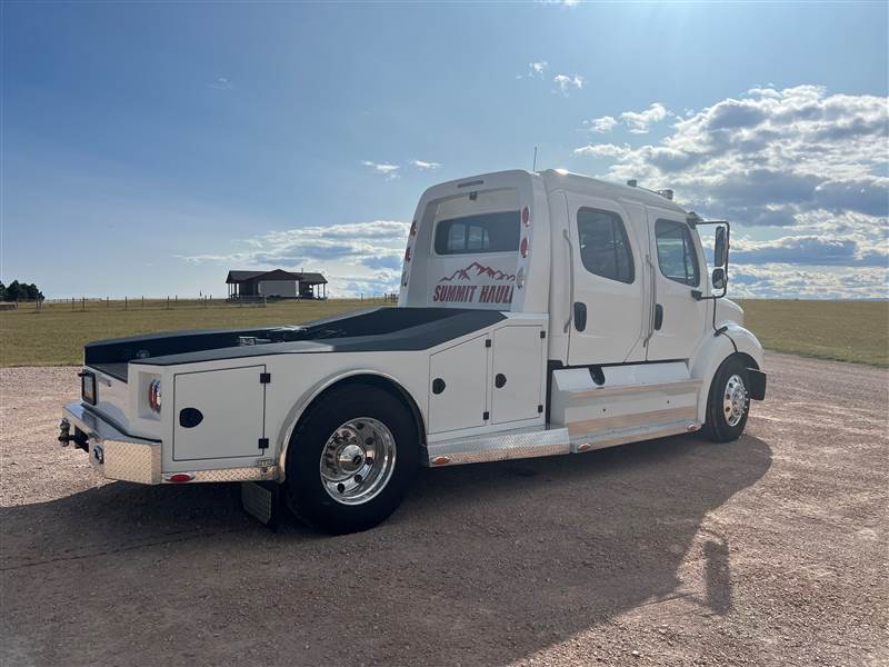 Truck Photo 6