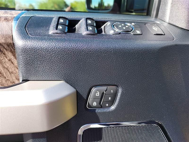 Truck Photo 17