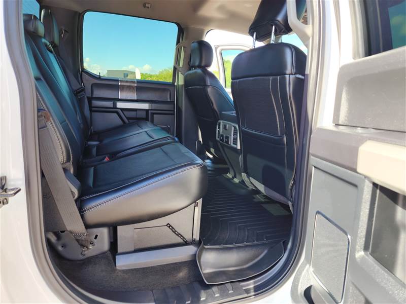 Truck Photo 19