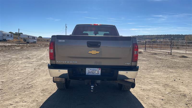 Truck Photo 4