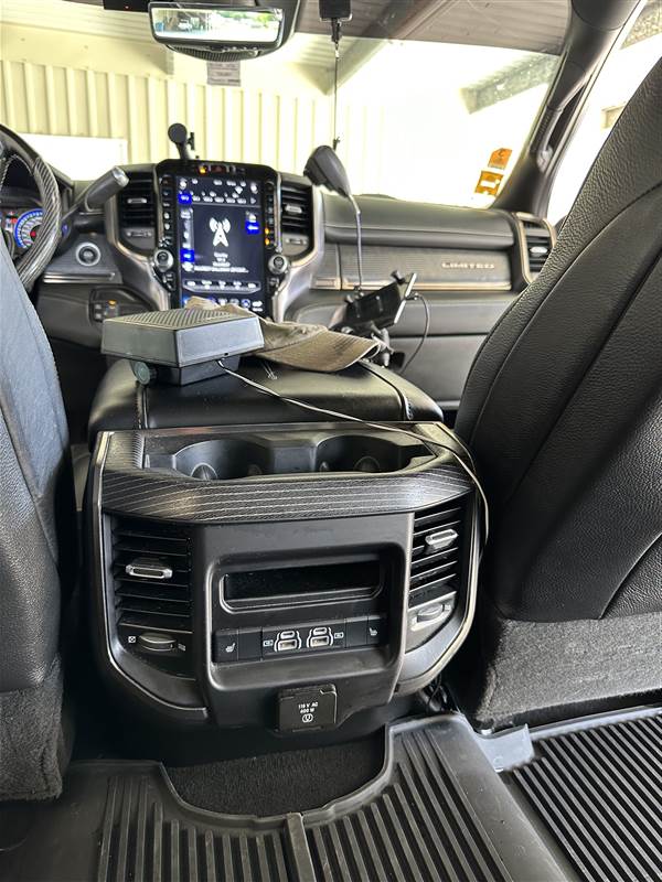 Truck Photo 5