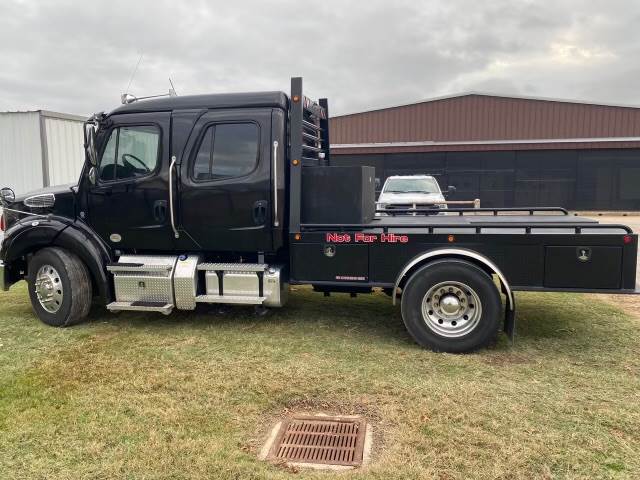 Truck Photo 3