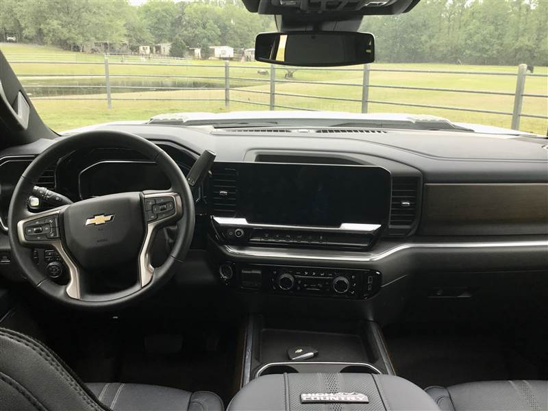 Truck Photo 9