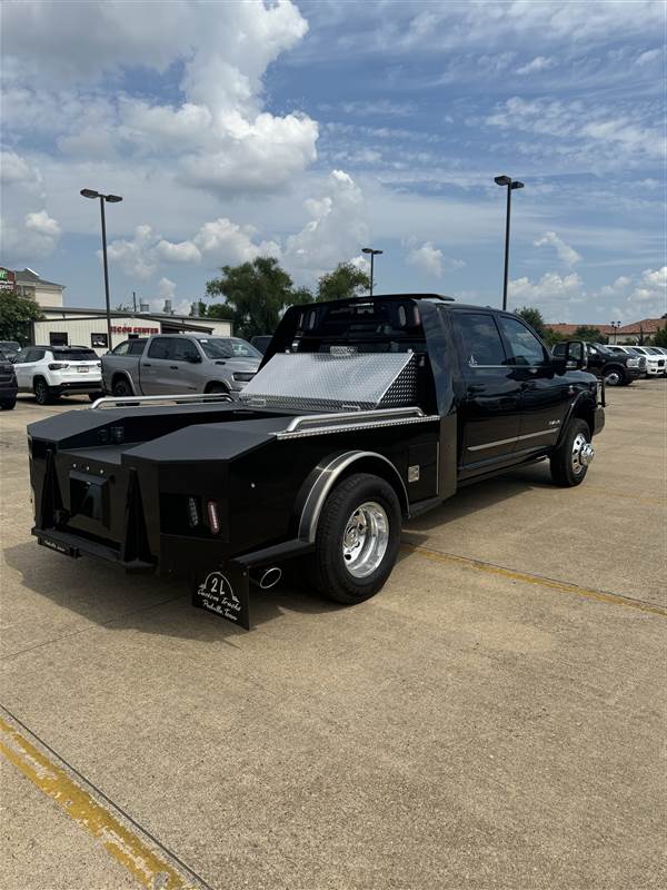Truck Photo 3