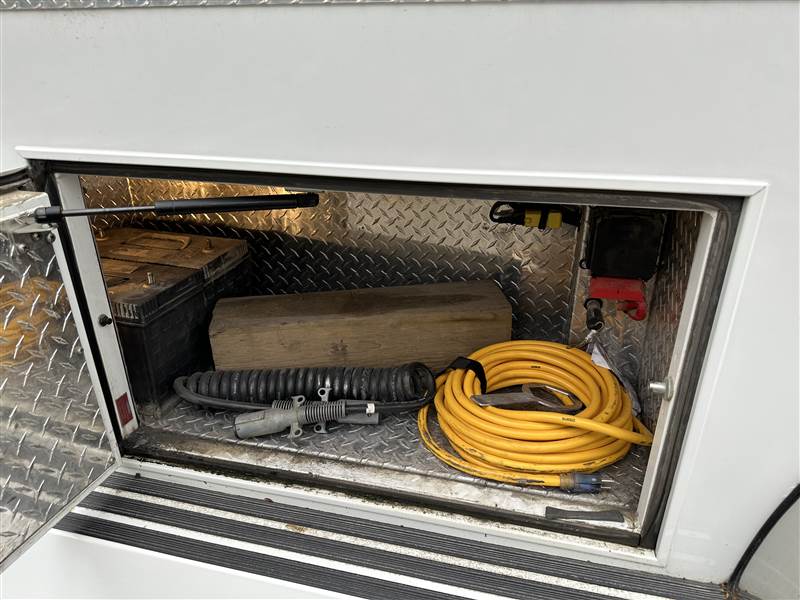 Truck Photo 11
