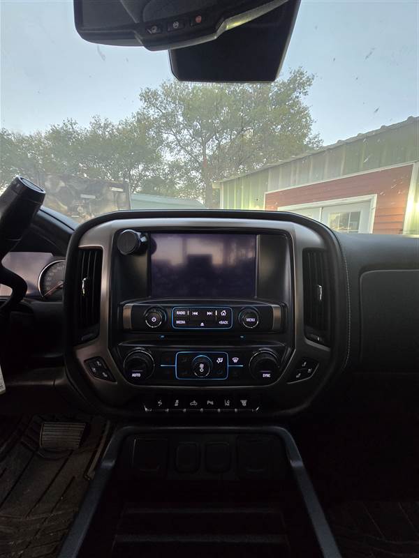Truck Photo 16