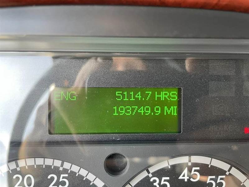 Truck Photo 23