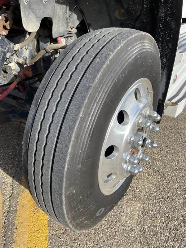 Truck Photo 11