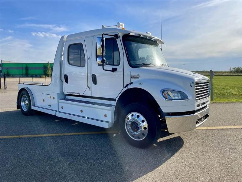 Truck Photo 3