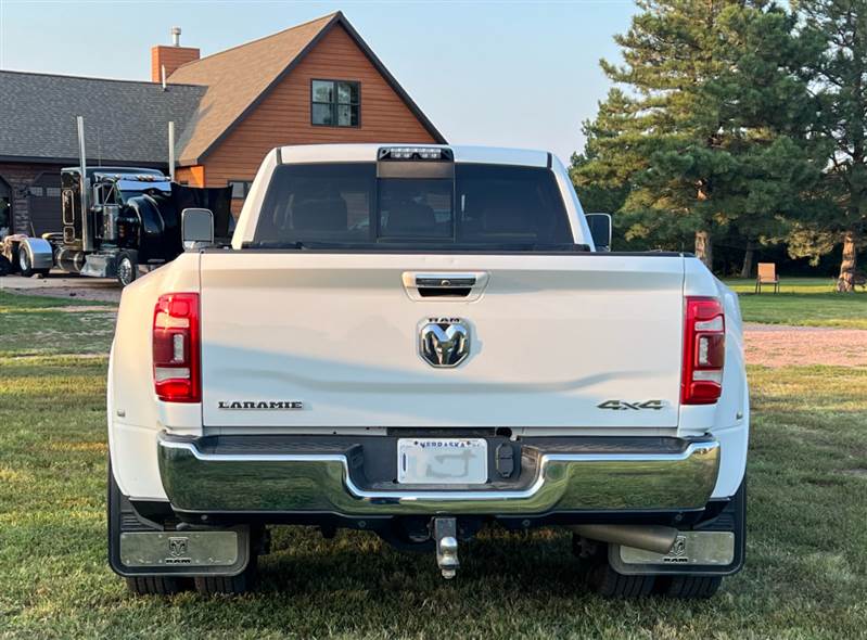 Truck Photo 3