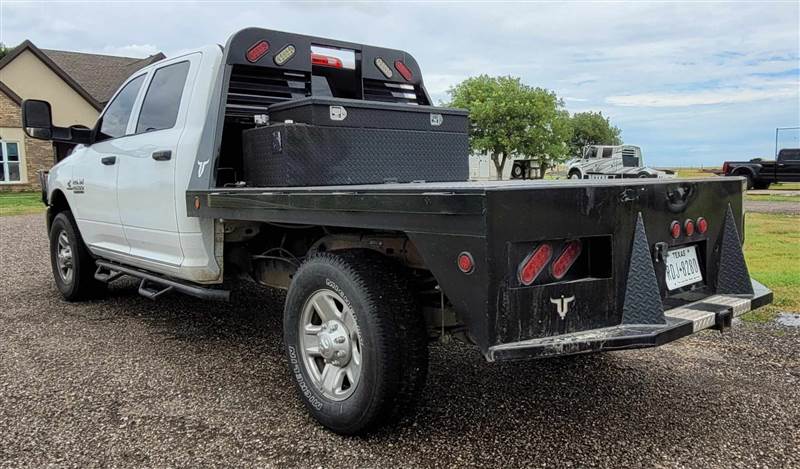 Truck Photo 5