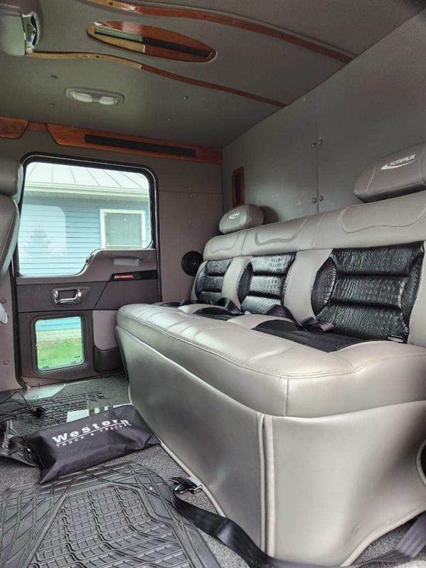 Truck Photo 22