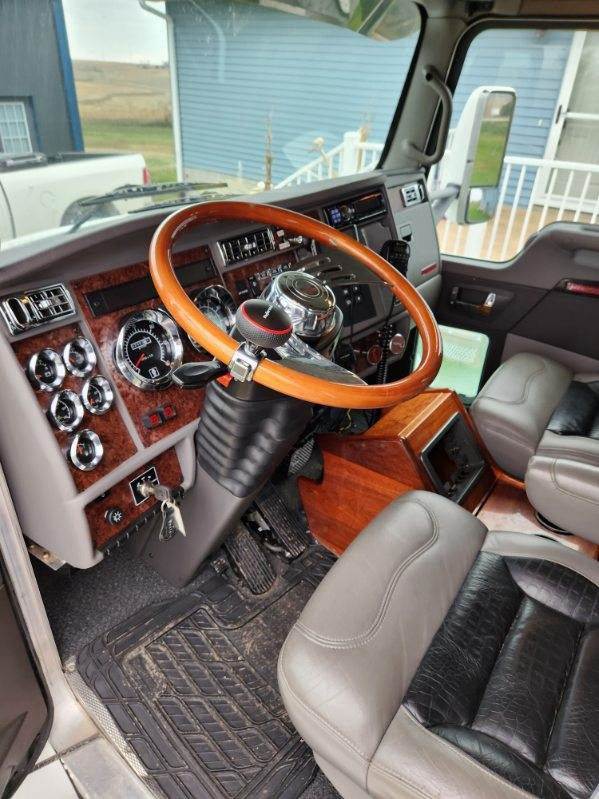 Truck Photo 20