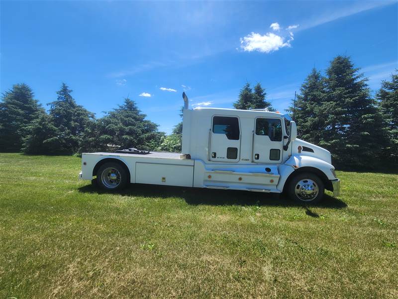 Truck Photo 3