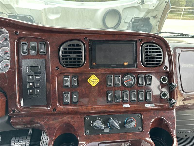 Truck Photo 22