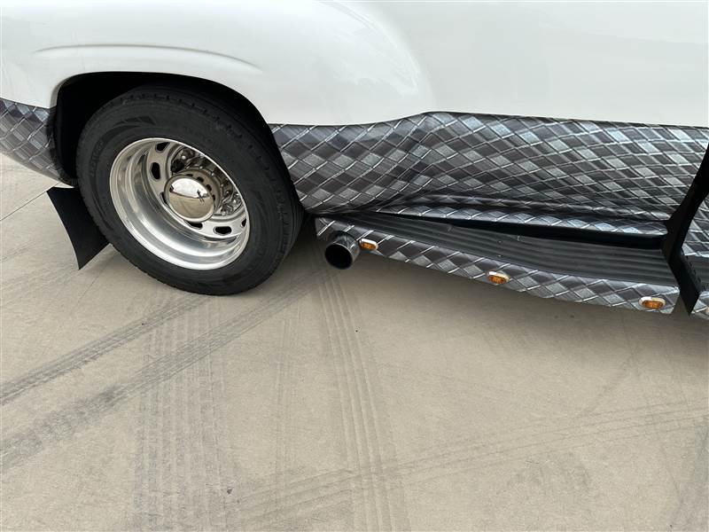 Truck Photo 10