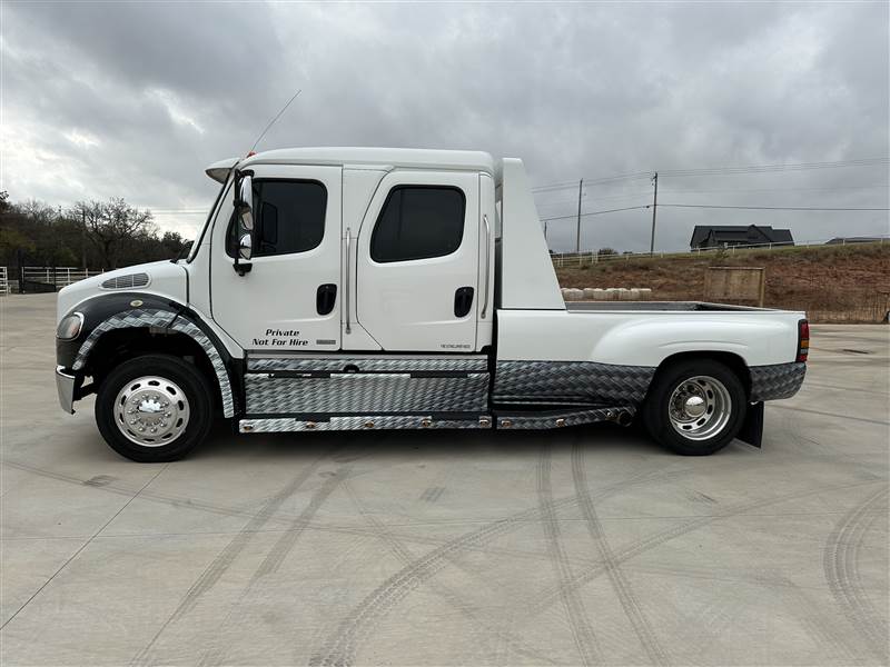 Truck Photo 3