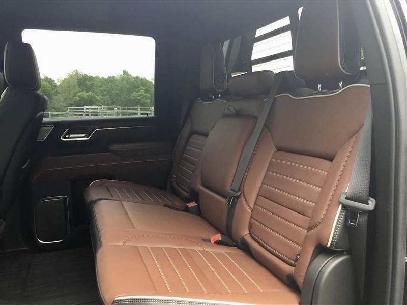 Truck Photo 9