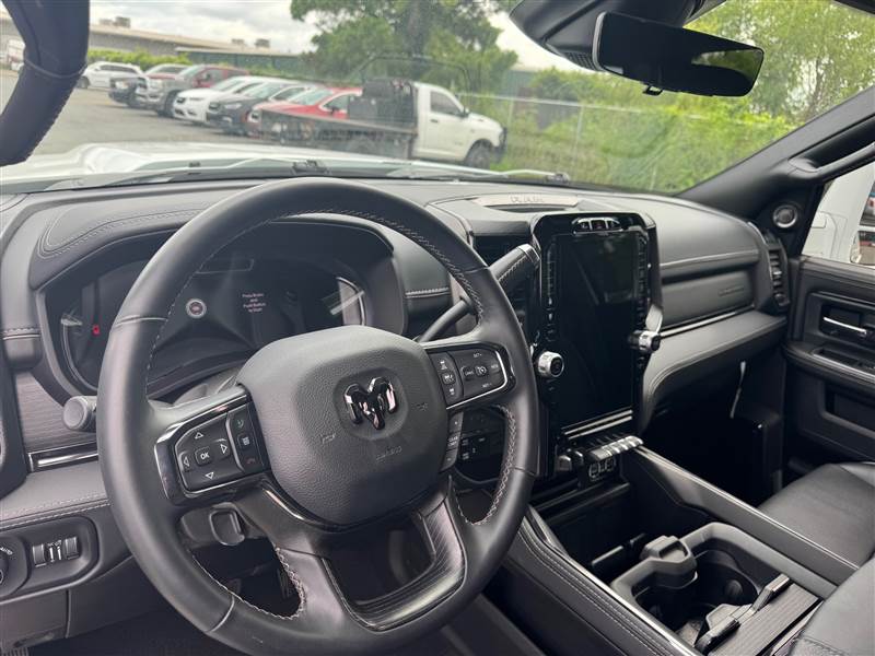 Truck Photo 8