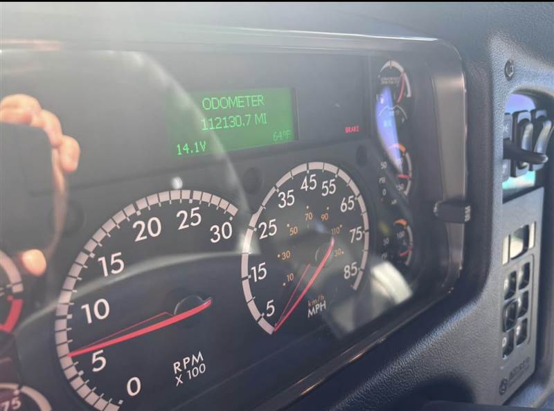 Truck Photo 14