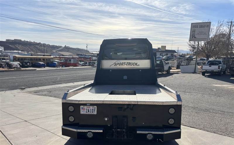 Truck Photo 4