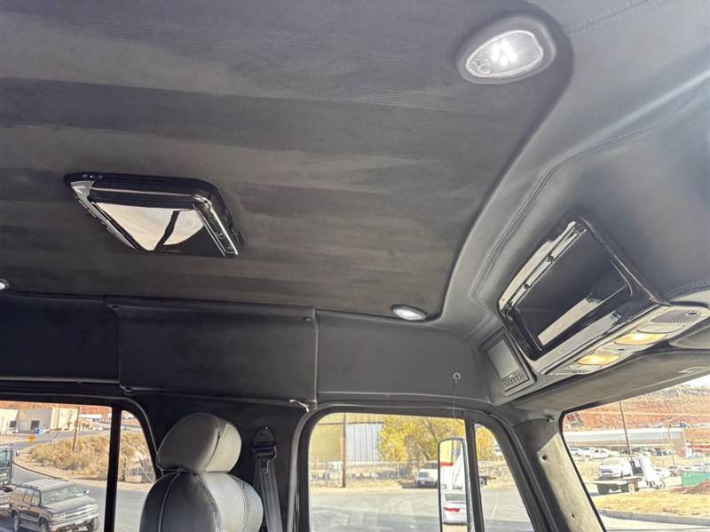 Truck Photo 12