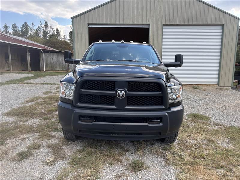 Truck Photo 4