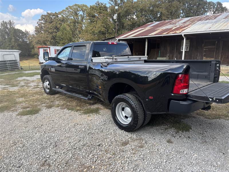 Truck Photo 3