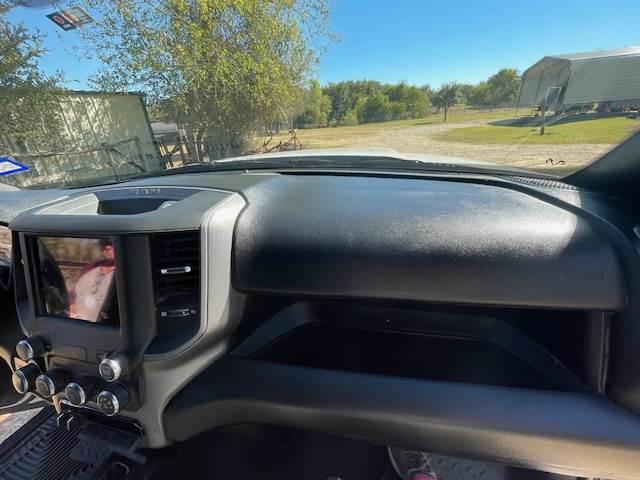 Truck Photo 3