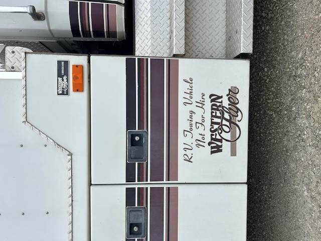 Truck Photo 4
