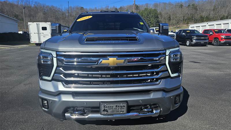 Truck Photo 3