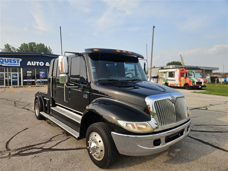 Truck Photo 3