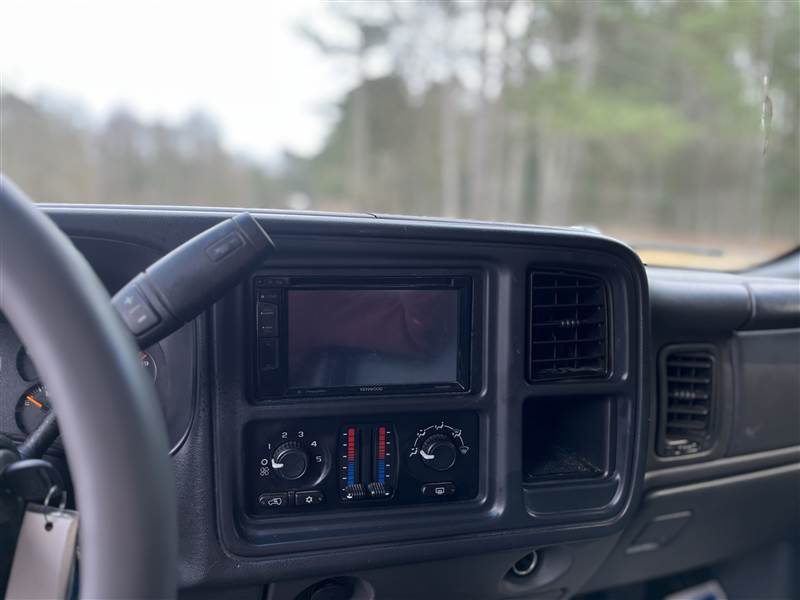 Truck Photo 9