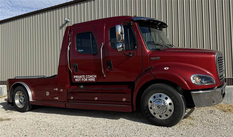 Truck Photo 3