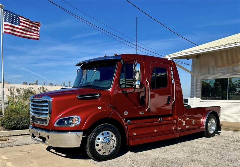 Truck Photo 1