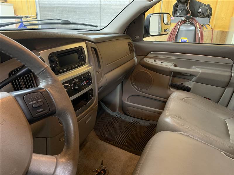 Truck Photo 4