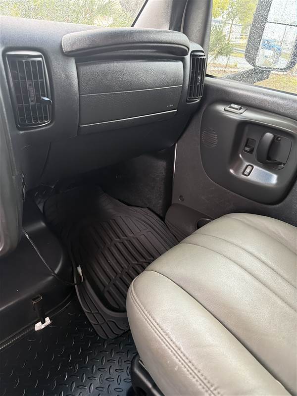 Truck Photo 11