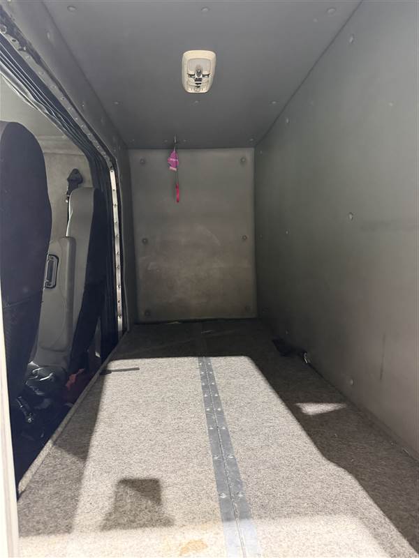 Truck Photo 7